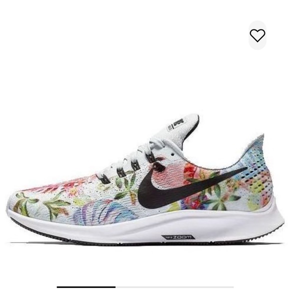 Nike Zoom Pegasus 35 Floral Edition🌼 - Picture 2 of 8